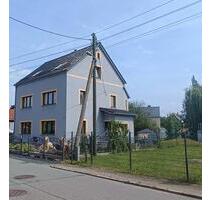 Freistehendes großes Einfamilienhaus Zweifamilienhaus kernsaniert - St. Egidien