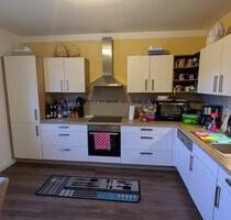 Großzügige 2,5 ZW mit EBK, rollstuhlgerechtes Bad und Terrasse - Idar-Oberstein