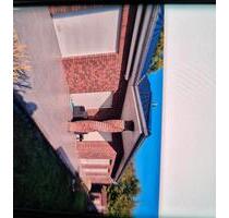 Neuwertiger Bungalow - 579.000,00 EUR Kaufpreis, in Neumünster (PLZ: 24539) Brachenfeld/Ruthenberg