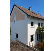 Reiheneckhaus mit Garten und Garage in Inning am Ammersee