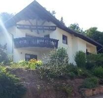 Am Waldrand gelegenes Einfamilienhaus mit Einliegerwohnung - Fischbach bei Dahn