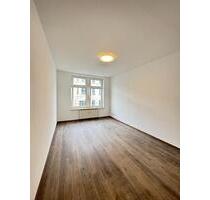 Frisch sanierte 4-Raum-Wohnung mit Balkon - Leipzig Ost