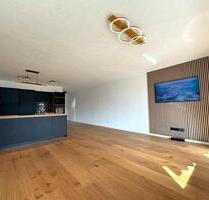 Erstbezug 2 Zi Whg, Balkon und Stellplatz - Gundelfingen Zentrum