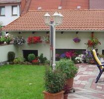 *zentral und ruhig* Einfamilienhaus mit Garten und Doppelgarage - Frankenberg (Sachsen)