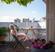 Möblierte Wohnung im Beethovenviertel, 3 Dachterrassen, auf Zeit - Augsburg