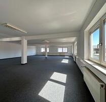 Flexible und helle Gewerbefläche - Perfekt für Ihr Unternehmen - Hofheim am Taunus