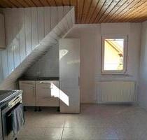 Sonnige 2 Zimmer DG Wohnung mit Ausblick und wohnen bei Pferden - Bad Wildbad