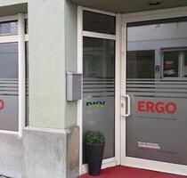 Diese schöne komplett neurenovierte Büroräume befinden sich direkt im Zentrum von Deggendorf in der Schlachthausgasse 9. Die Büroräume wurden komplett neurenoviert und sind ab 01.01.2026 neu zu...