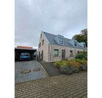 5 Zimmer 120qm DHH ruhige Lage Husum