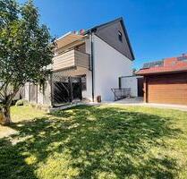 Gepflegte Doppelhaushälfte mit sonnigem Garten in Südausrichtung und Garage - Neuhausen auf den Fildern