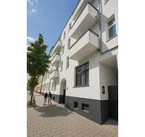 Erstbezug nach Sanierung! Wunderschöner Altbau mit Balkon - Berlin Treptow-Köpenick