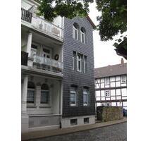 - Schöne 4-Zimmer-EG-Wohnung mit großem Balkon - - Goslar