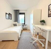 Zimmer frei in moderner 3er-WG – Homburger Landstraße 689, Frankfurt am Main!