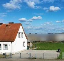 Charmante DHH mit großem Grundstück – Ruhe, Natur & Lebensfreude - Leuna