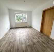 Großzügige 3-Raum-Erdgeschosswohnung in Rittersgrün - Breitenbrunn/Erzgebirge