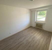 3 wohnung im Ost - 1.500,00 EUR Kaltmiete, ca.  80,00 m² in Stuttgart (PLZ: 70327) Luginsland