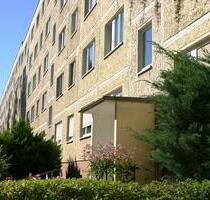 2-Raum-Wohnung mit Dusche und Balkon in top Lage - Zeitz