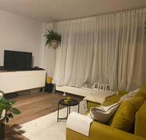 Hell, freundlich & zentral: Großzügiges Ein-Raum-Appartement - Langerwehe