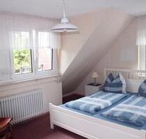 Vollmöbilierte, komplett ausgest. Wohnung bis Ende April zu verm. - Breisach am Rhein