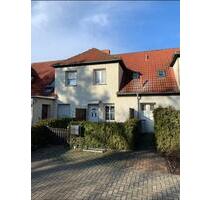 Kleines Reihenhaus mit 2,5-Zimmern im alten Dorf - Weißwasser (Oberlausitz)