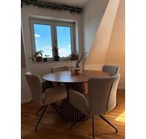 VOLLMÖBILIERTES BOHO CHIC APARTMENT ÜBER DEN DÄCHERN - Leipzig Südost