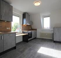 +++AB 01.06.2025 verfügbar+++ 1 Zimmer DG Wohnung +++ - Augsburg Oberhausen