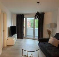 Helle Zweizimmerwohnung mit Loggia und EBK in Hamburg Lurup
