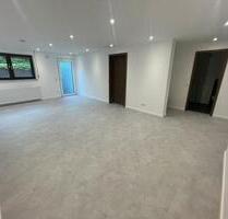 Erstbezug!! moderne 2-Zimmer-Souterrainwohnung mit EBK - Sindelfingen