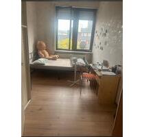 BRIGHT COZY APARTMENT FOR SUBLET (for girls) - Koblenz Bubenheim