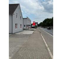 **Herford-Zentrum 850 qm Halle mit Büros mit 10 x Parkplätzen**