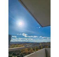 [Nur mit gekauften Möbeln!]1,5-Zimmer-Wohnung mit Panoramablick - Stuttgart Bad Cannstatt