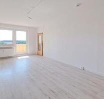 *Ganze 6 NKM geschenkt*! 3-Zimmer-Wohnung mit tollem Ausblick! - Aken (Elbe)