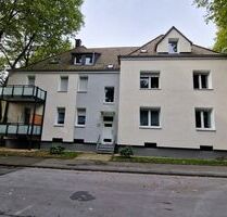 Wohn(t)raum: günstige 1,5-Zimmer-Dachgeschosswohnung in modernisiertem 3-Familienhaus - Dortmund Mengede