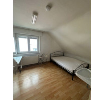 S6-5 - Helles möbliertes ZIMMER in schönem Haus - Filderstadt
