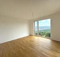 Exklusive Penthouse-Wohnung mit Dachterrasse und Balkon - Ostfildern