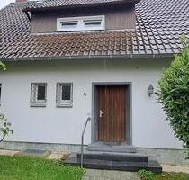 Schönes frei stehendes Haus mit großem Garten in HofheimTs - Hofheim am Taunus