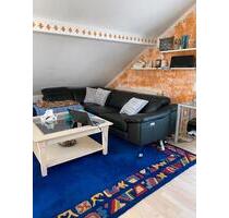 Möbelierte Dachgeschosswohnung in Stuttgart-Wangen