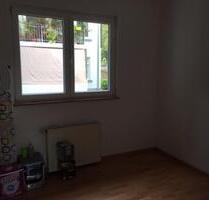 Wohnung 4 Zimmer, Küche, Bad - 600,00 EUR Kaltmiete, ca.  95,00 m² in Oberlahr (PLZ: 57641)