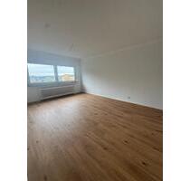 Frisch sanierte 1-ZKB Wohnung mit Balkon - Neunkirchen Kohlhof