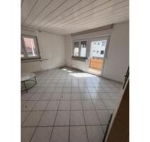 EFH in Großsachsenheim + Garten , Garage , EBK & Balkon