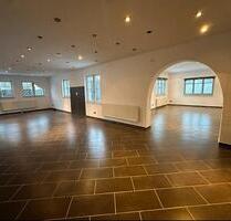 Exklusive Büro- und Wohnfläche in Engelskirchen *nähe Köln* – 300 m² mit Dachterrasse