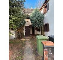 Einfamilienhaus im Zentrum - 800,00 EUR Kaltmiete, in Eitorf (PLZ: 53783)