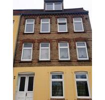 TOP 4 Raum Wohnung 3,5 Zimmer Wohnung saniert mit Seeblick - Benz