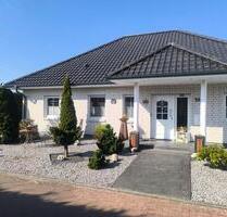 Bungalow PROVISIONSFREI Wohnmobilstellplatz+Garage+Pkw-Stellplatz - Sögel