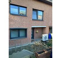 Freundliches Reihenhaus mit fünf Zimmern in Mönchengladbach