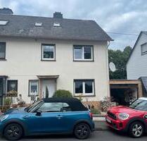 Doppelhaushälfte - 110.000,00 EUR Kaufpreis, in Idar-Oberstein (PLZ: 55743)