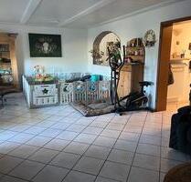 Haus zu vermieten - 1.450,00 EUR Kaltmiete, in Neumarkt in der Oberpfalz (PLZ: 92318) Altenhof