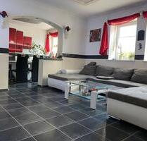 Freistehendes Mehrgenerationenhaus in guter Lage in Kirkel