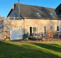 Einfamilienhaus Hinterhaus Zentrale Lage, modernisiert - Wendeburg