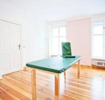 wunderschöner Praxisraum für KörperarbeitTherapie in Kreuzberg - Berlin Friedrichshain-Kreuzberg